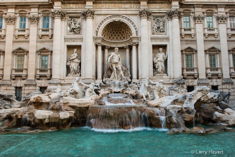 Tivoli Fountain- Rome - ID: 13925276 © Larry Heyert
