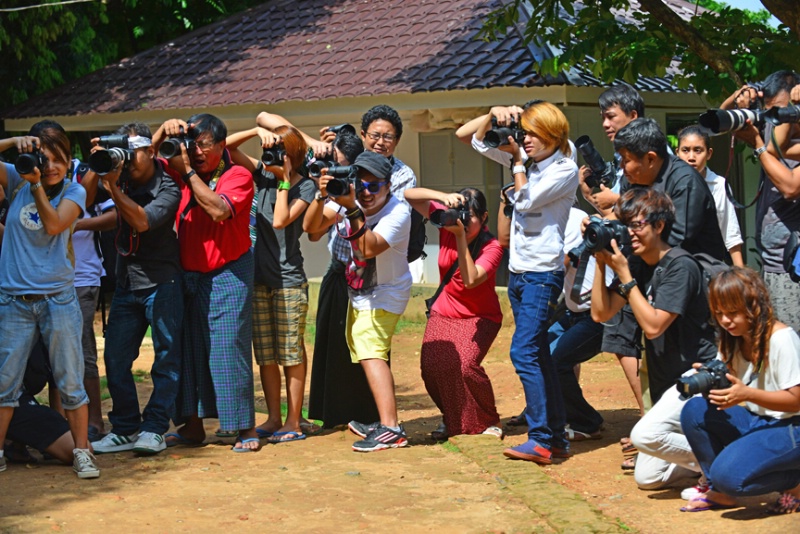 PHOTOGRAPHERS OF MYANMAR