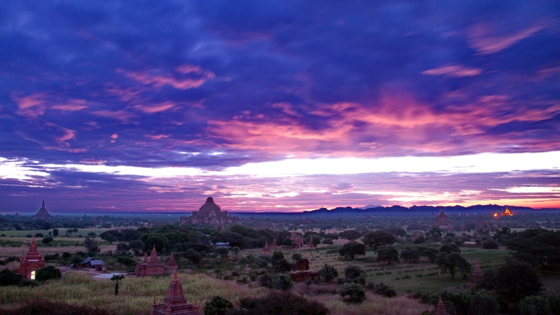 Morning at Bagan