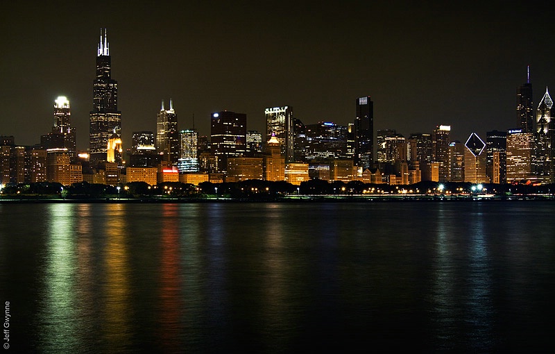 Chicago Nightscape - ID: 13972842 © Jeff Gwynne