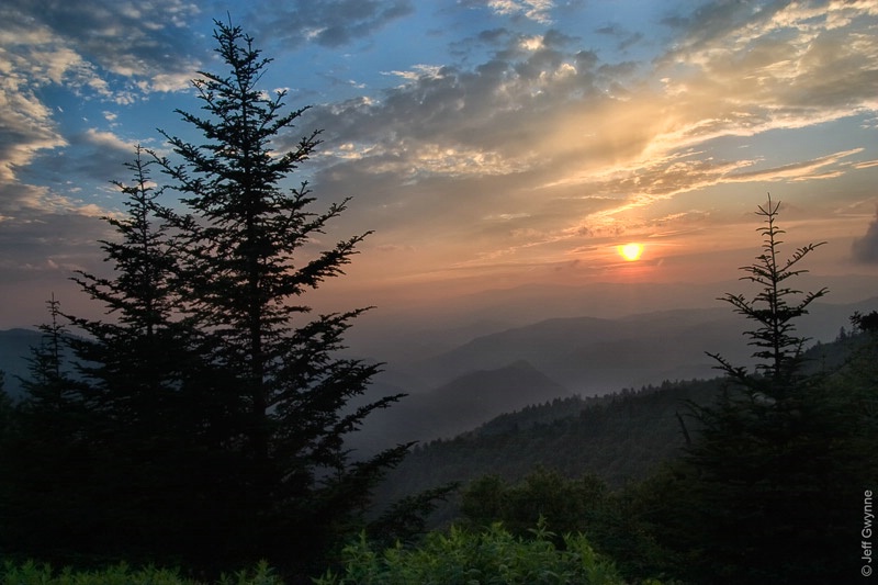Blue Ridge Sunset - ID: 14017141 © Jeff Gwynne
