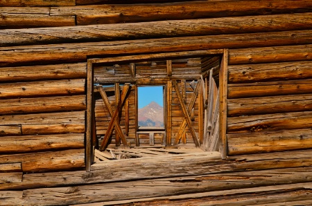 Mt. Wilson Window