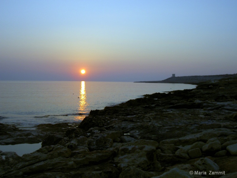 Sunrise at  Baħar iċ-Ċagħaq