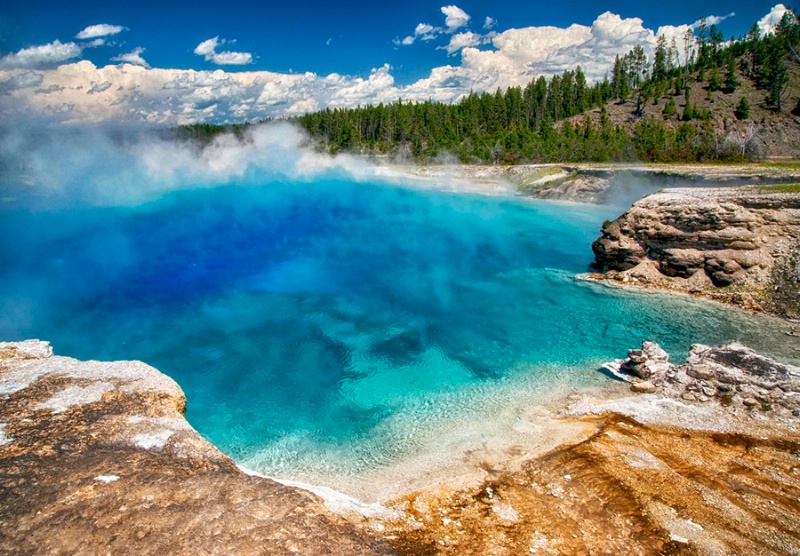 Excelsior Geyser