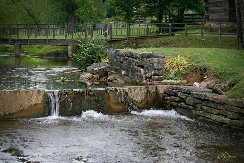 Old Bardstown Village