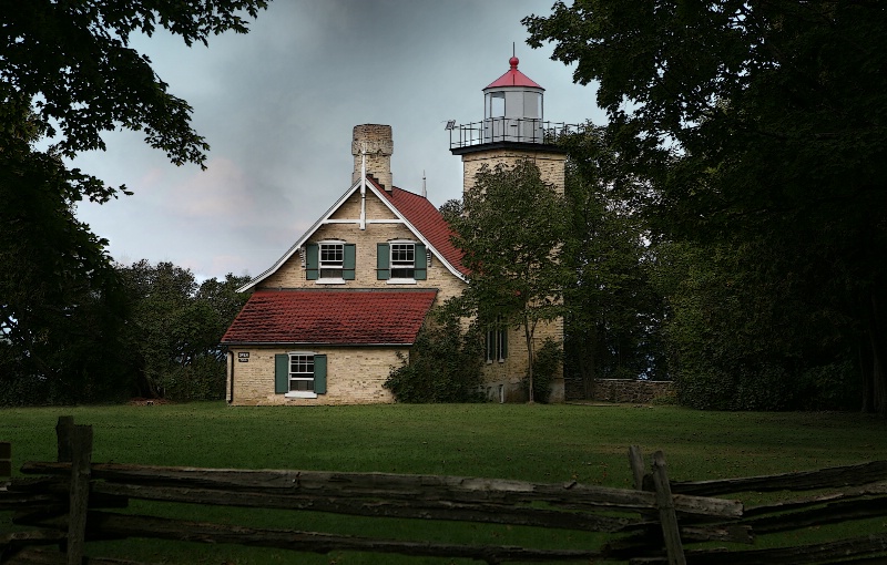 " Eagle Bluff Lighthouse "