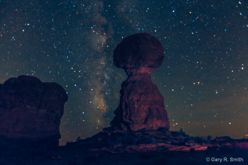 Milky Way and Balanced Rock
