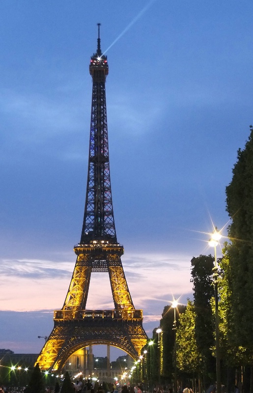 An evening with Eiffel