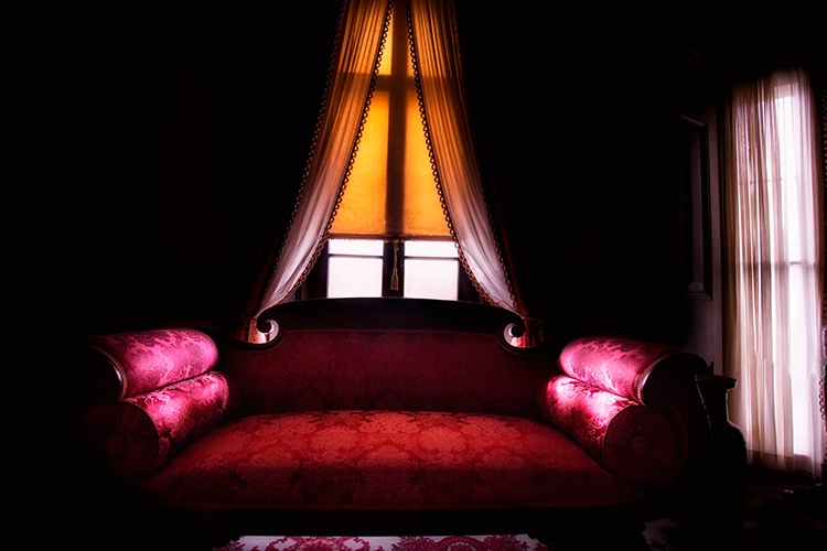 ~ Royal ~