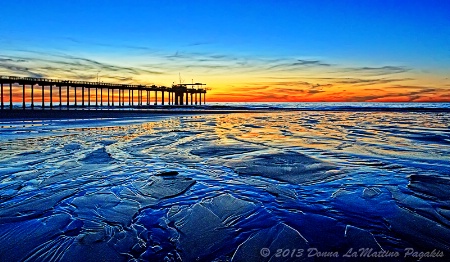 Scripps Pier at Negative Tide