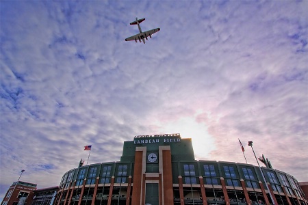 Aluminum Overcast Over Lambeau