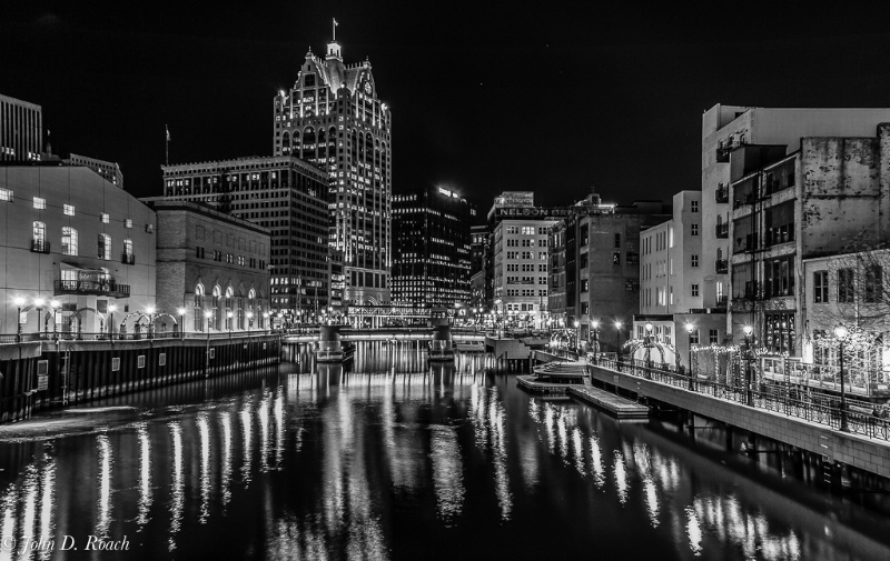 A Milwaukee View -- B&W - ID: 14305109 © John D. Roach