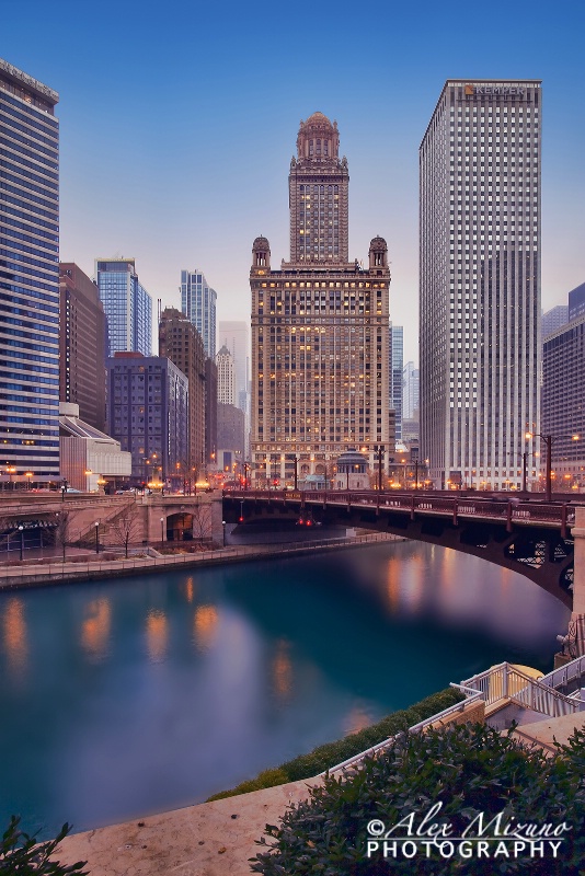 CHICAGO RIVER