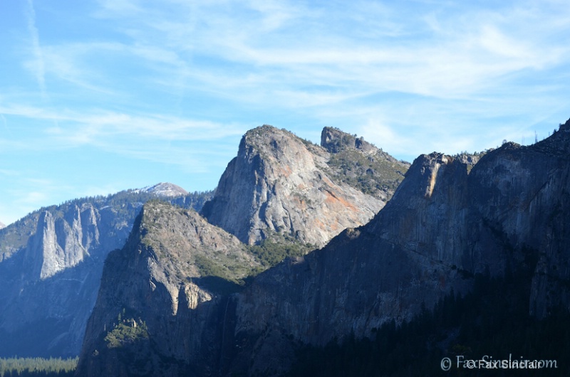 Yosemite Crags - ID: 14346334 © Fax Sinclair