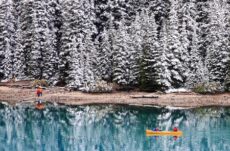 Early winter at Lake Moraine 