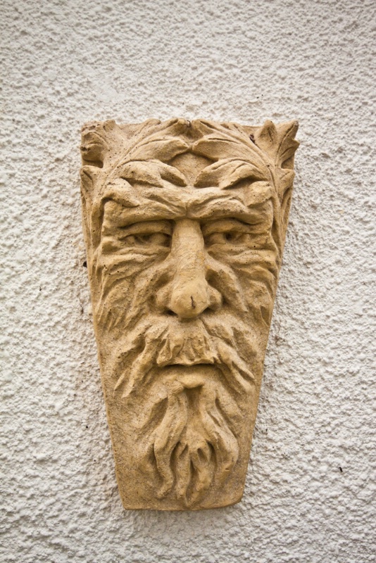 Face on wall