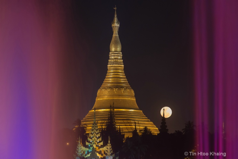 Shwedagon, the moon and colorful dancing water 