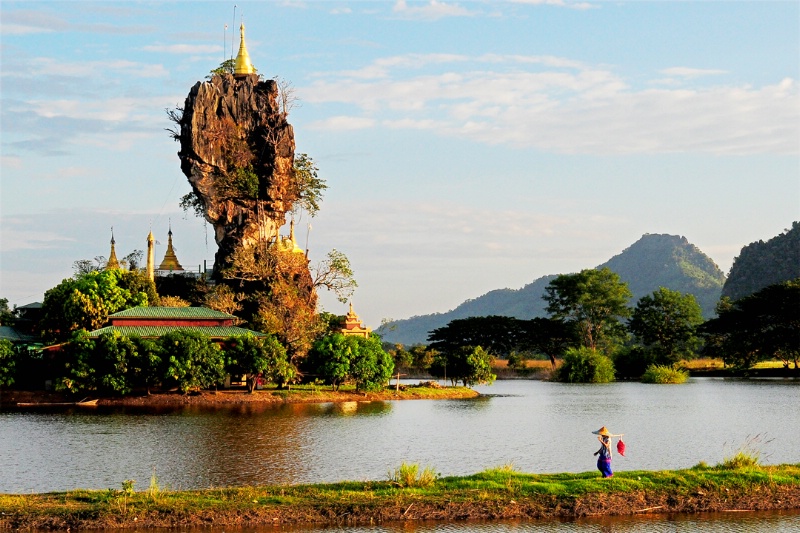 Kyauk Kalat Pagoda