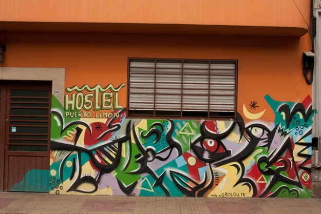 Original Buenos Aires Street Art-San Telmo Hostel