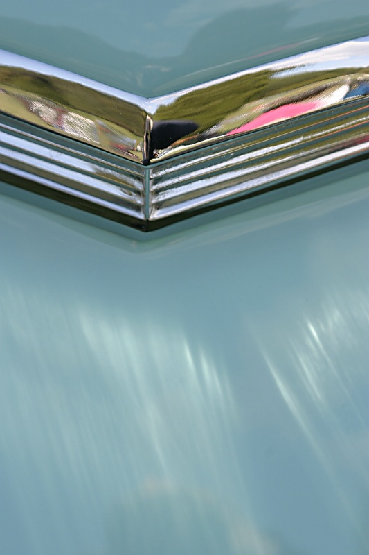 T-Bird Chevron Abstract - ID: 14381245 © Martin L. Heavner