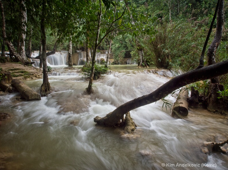 Lower Falls - Laos
