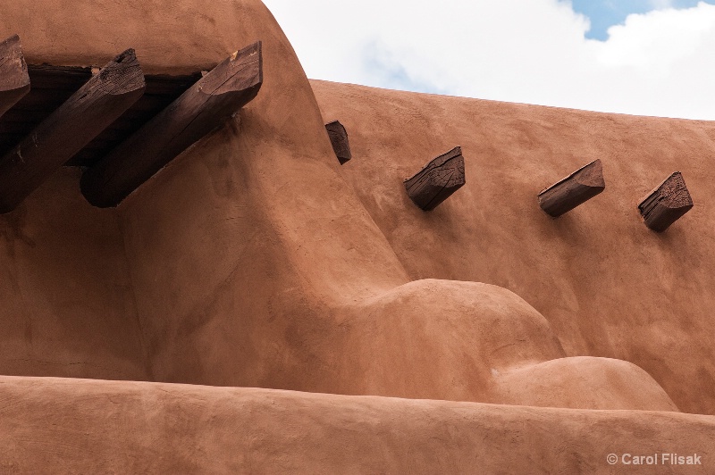 Santa Fe Adobe - ID: 14406996 © Carol Flisak