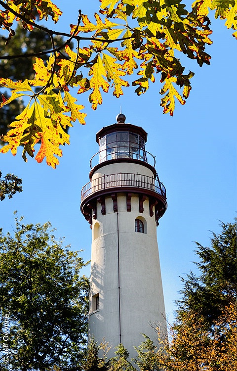 Grosse Point Lighthouse - ID: 14427144 © Jeff Gwynne