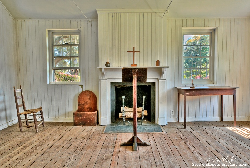 Middleton Place Chapel - ID: 14446175 © Carol Eade