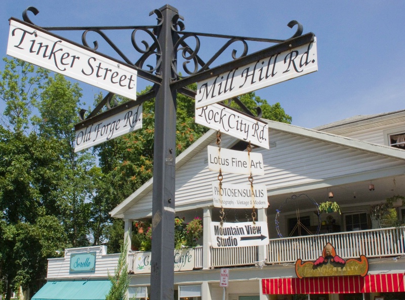 Woodstock Street Signs