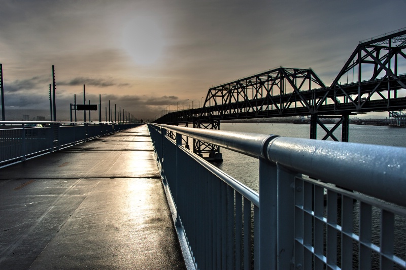 Morning on the bridge