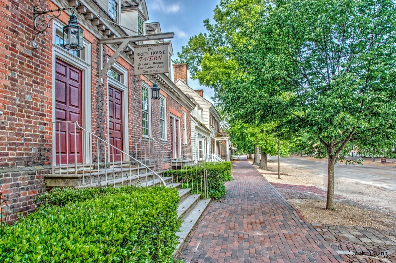 Brickhouse Tavern; Williamsburg, Va. - ID: 14487153 © Richard S. Young