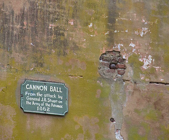 d4-8 cannon ball in plantation wall