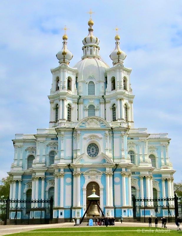 Smolny Convent in St. Petersburg - ID: 14508587 © Emile Abbott
