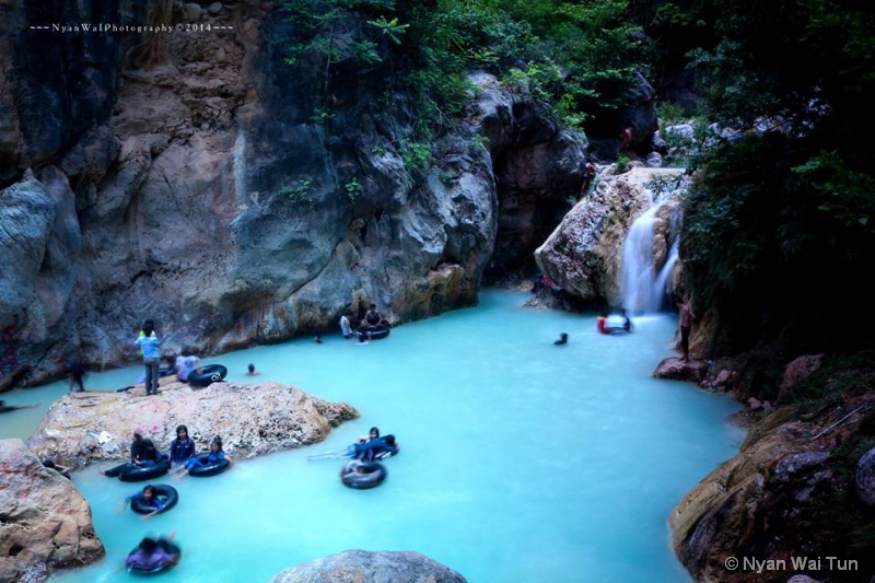 Dee Dote Waterfall