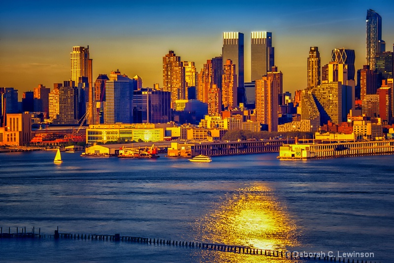 New York Sunset - ID: 14562603 © Deborah C. Lewinson