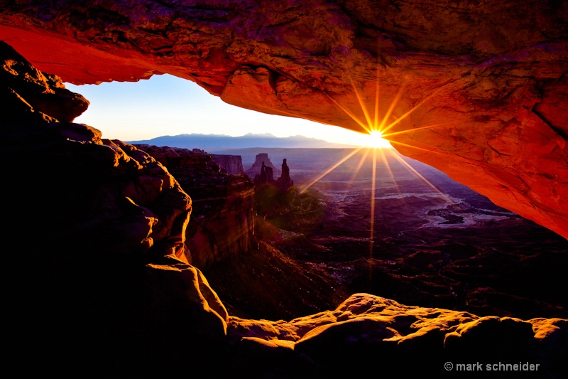 Mesa Arch - ID: 14568362 © Mark Schneider