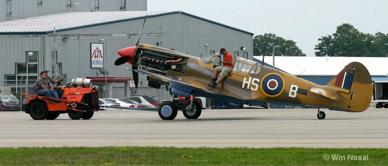 Curtiss P40 Grounded