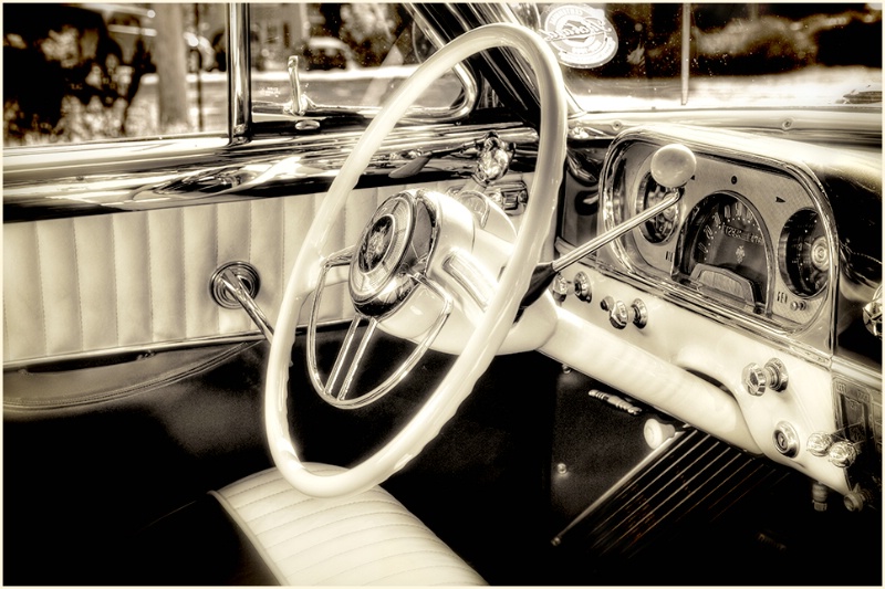 The world from inside a '54 Packard