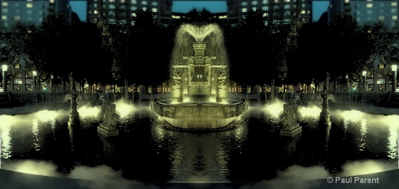 Old Montreal Fountain - ID: 14644075 © paul parent