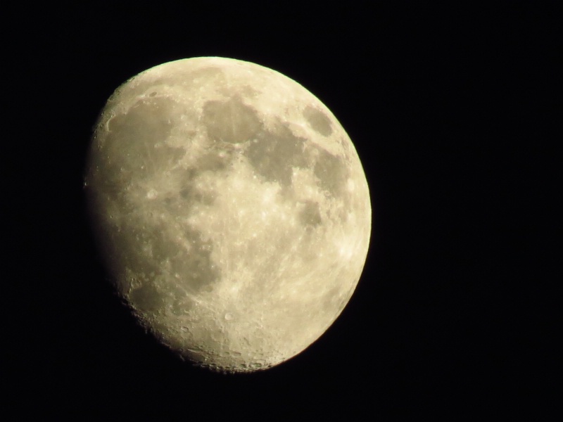  Waxing Gibbous Moon