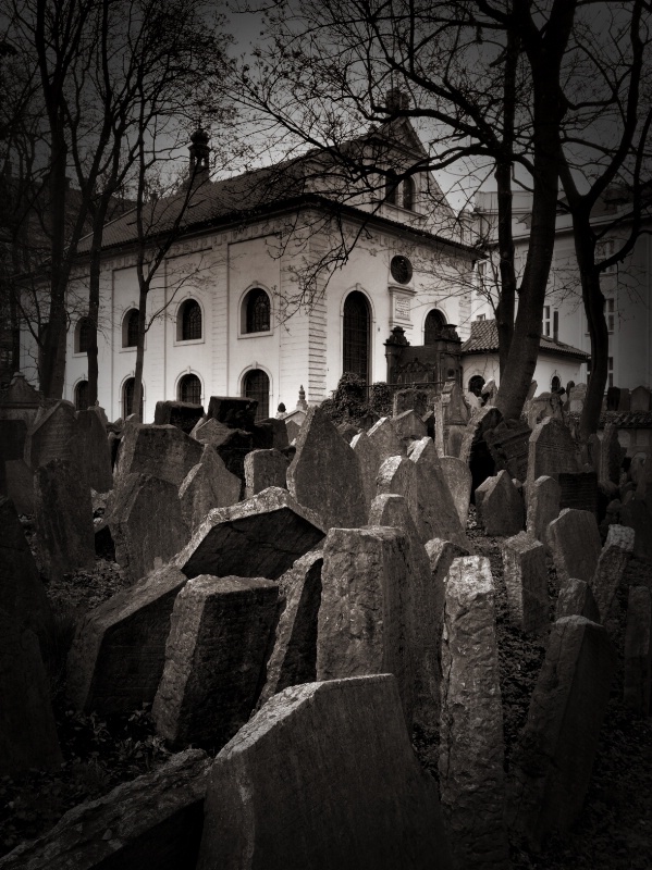 Jewish Cemetery, Prague - ID: 14686333 © Nora Odendahl