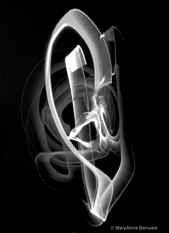 Moving Light - ID: 14715973 © Mary-Anne Benusis