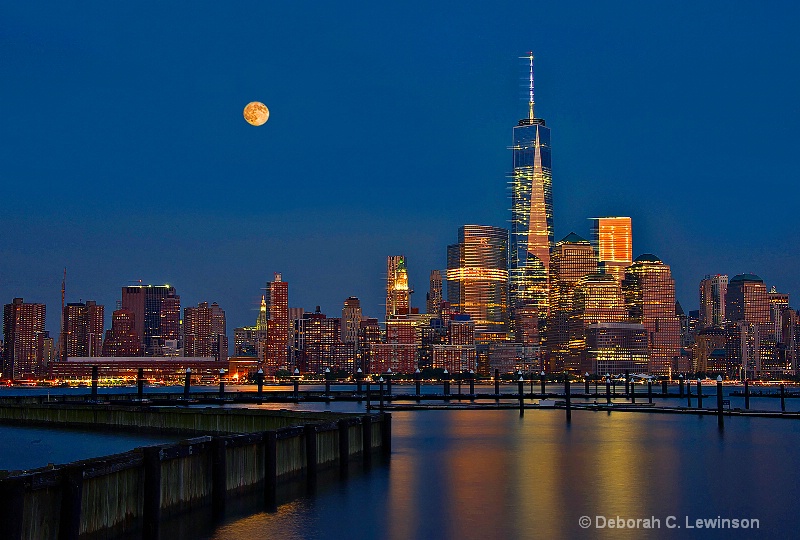 New York with Super Moon