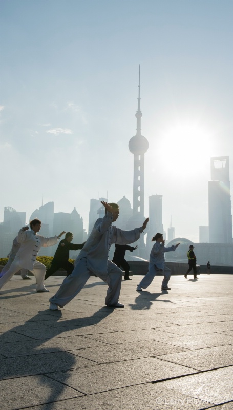 Martial Arts on the Bund- Shanghai, China - ID: 14753950 © Larry Heyert