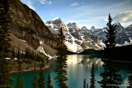 another classical view of Moraine Lake