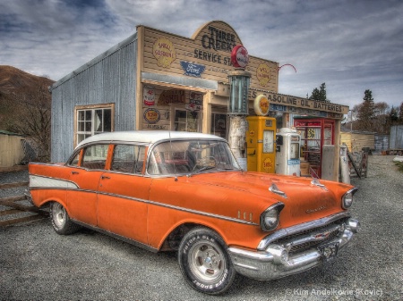 Three Creek Service Station