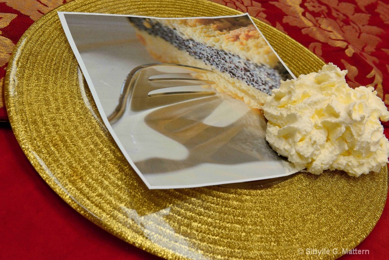 food series : cream with printed cake - ID: 14786324 © Sibylle G. Mattern