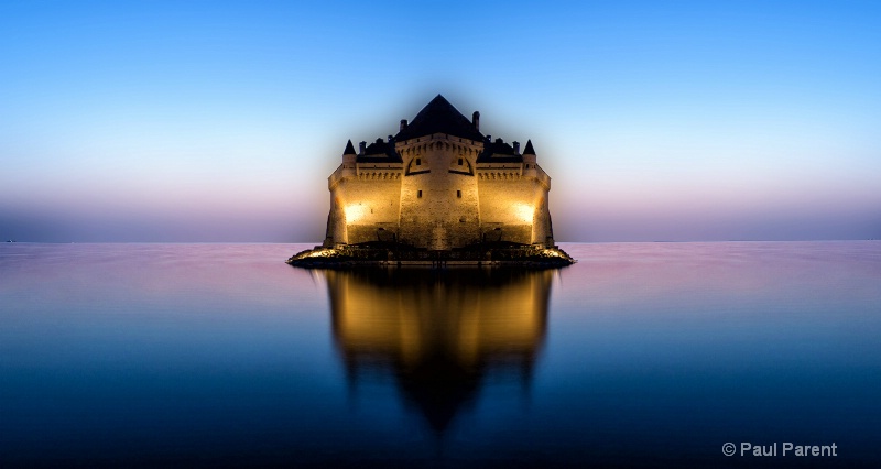 A Swiss Castle - ID: 14798241 © paul parent