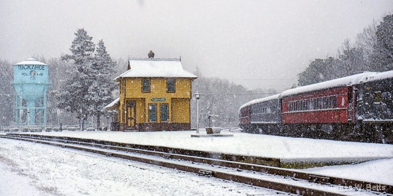 Tuckahoe Train Station