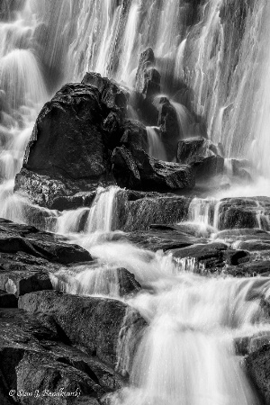 Lesmurdie Falls